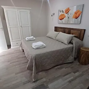  Bed & Breakfast Le Vie Del Borgo Italië